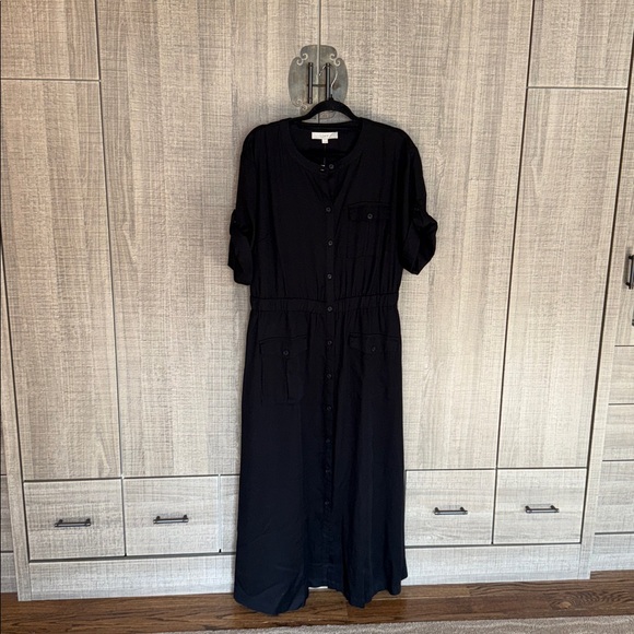 LOFT Utility Midi Pocket Dress - Picture 15 of 16